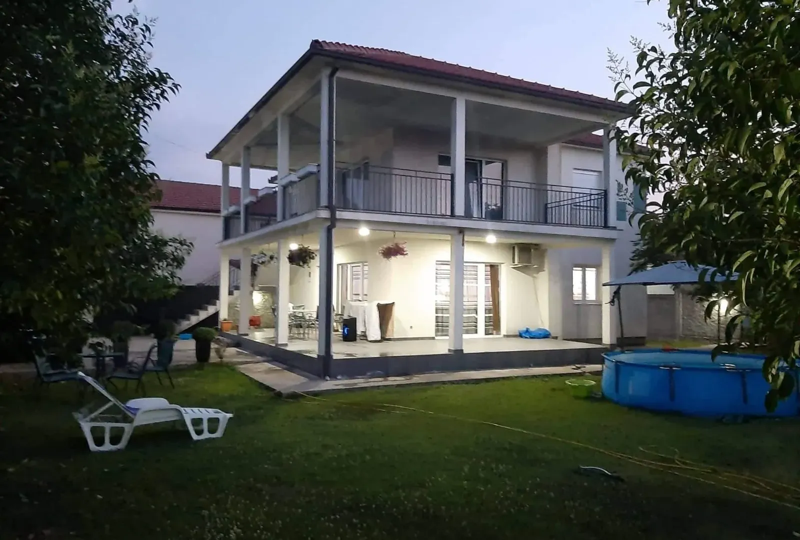 Rent, house, 200m², Donji Kokoti, Podgorica