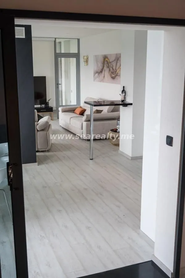Prodaja, kuća, 280m², Tivat, Crna Gora