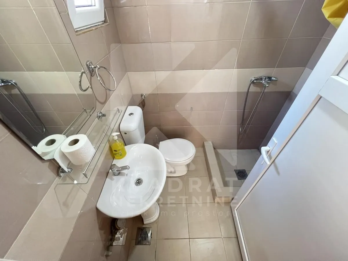 Rent, office space, 27m², Centar, Podgorica
