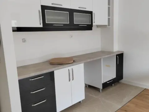 Sale, one bedroom apartment, 40m², Bečići, Budva - image 4