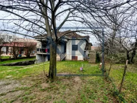 Izdavanje, trosoban stan, 251m², Zagorič, Podgorica - image 2