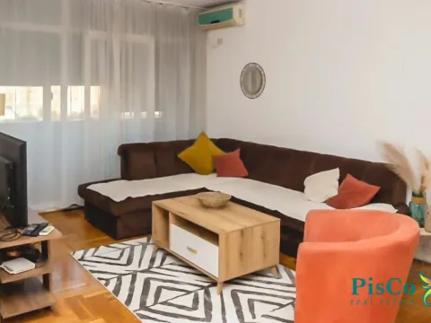 Izdavanje, jednosoban stan, 42m2, City Kvart, Podgorica Izdavanje, jednosoban stan, 42m2, City Kvart, Podgorica