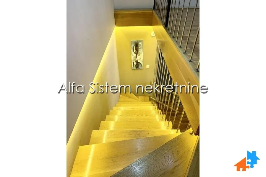 Sale, apartment, 157m², Đeram Pijaca, Beograd