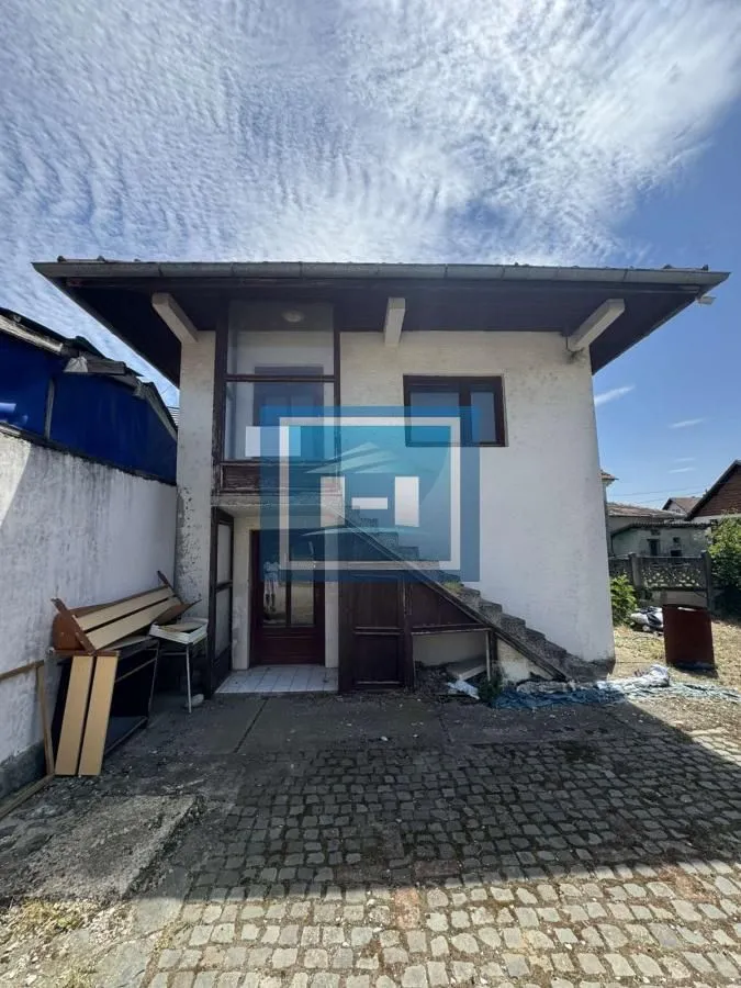 Sale, office space, 900m², Despotovac, Srbija
