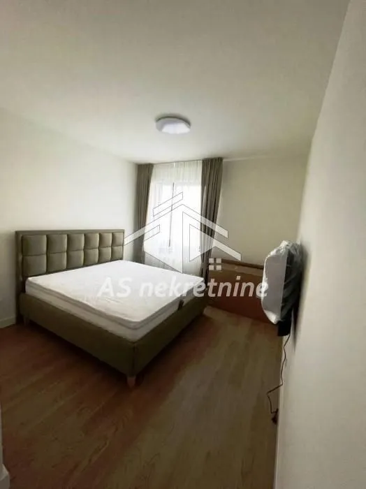 Rent, three bedroom apartment, 94m², Savski Venac, Beograd