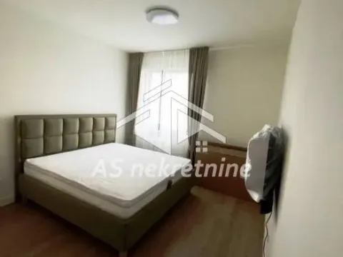 Rent, three bedroom apartment, 94m², Savski Venac, Beograd - image 10