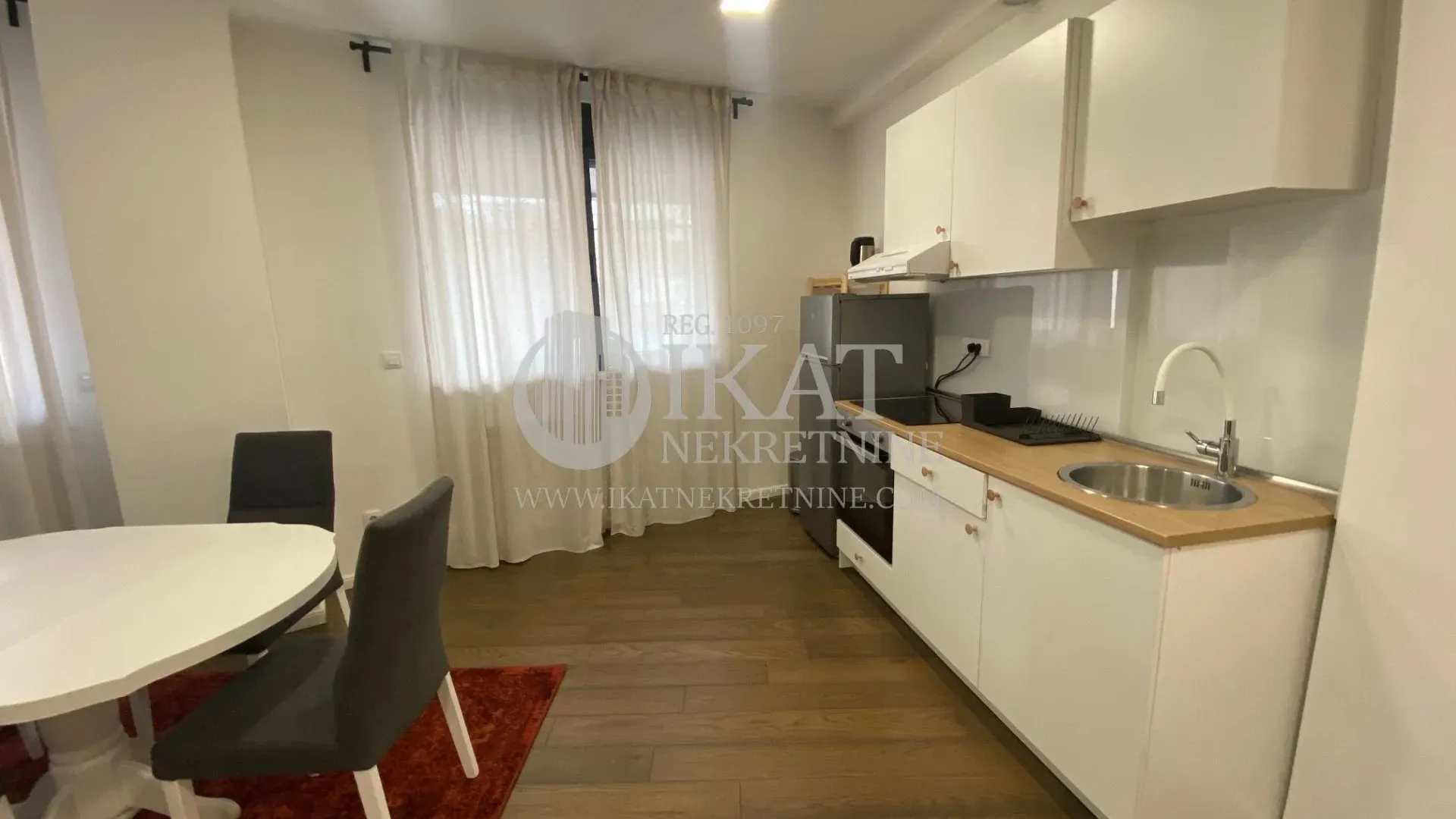 Rent, three bedroom apartment, 77m², Zvezdara Sve Podlokacije, Beograd