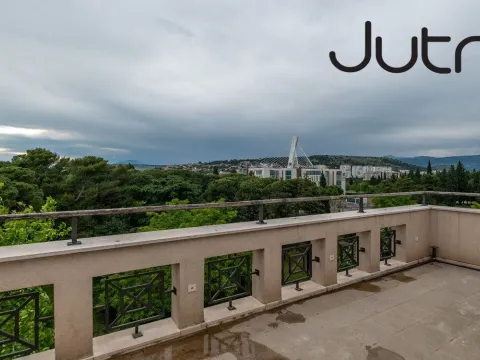 Rent, office space, 178m², Podgorica, Crna Gora - image 16