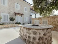 Sale, house, 380m², Ljuta, Kotor - image 4