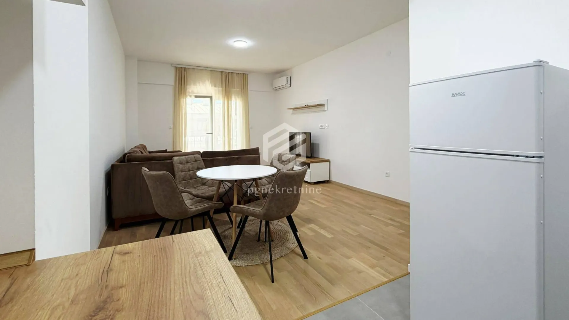Rent, one bedroom apartment, 58m², Momišići, Podgorica