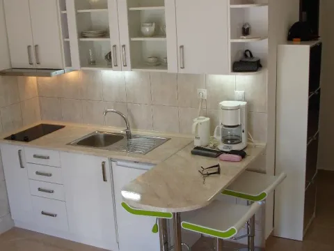 Prodaja, stan, 35m², Đenovići, Herceg Novi - image 4