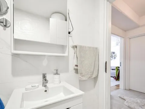 Sale, one bedroom apartment, 47m², Seljanovo, Tivat - image 8