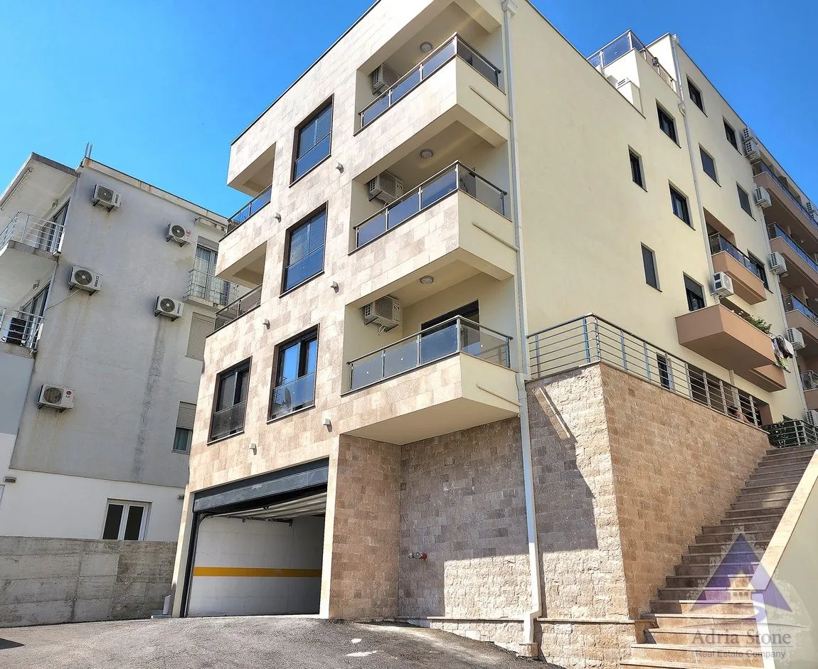 Izdavanje, stan, 25m², Podkošljun, Budva
