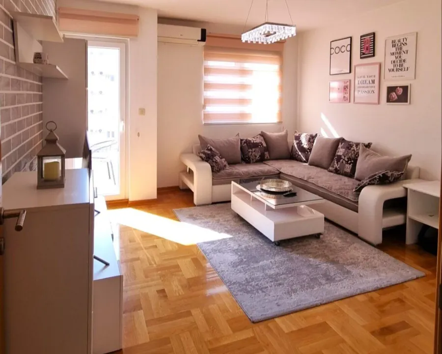 Rent, one bedroom apartment, 44m², Stari Aerodrom, Podgorica
