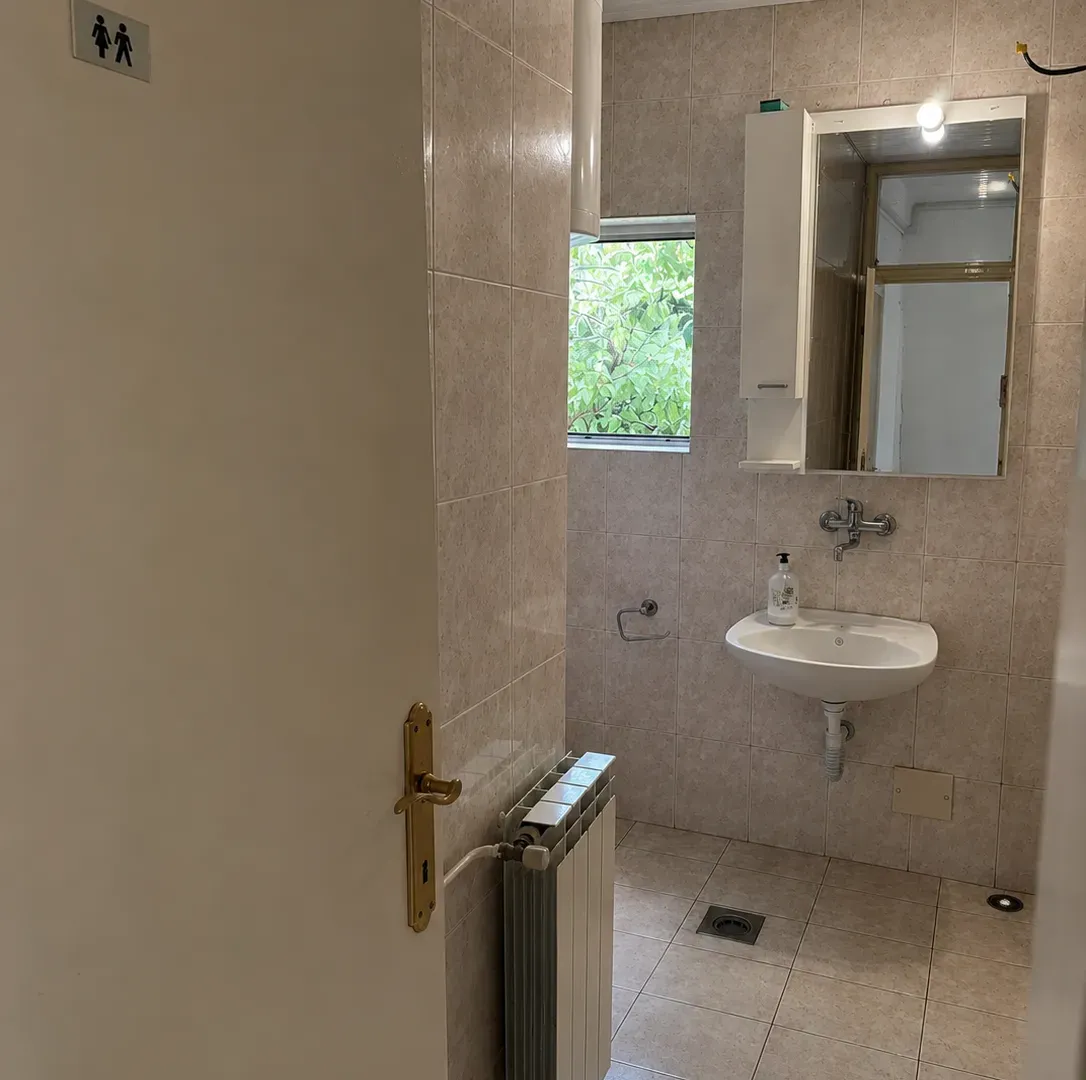 Rent, house, 230m², Dahna, Podgorica