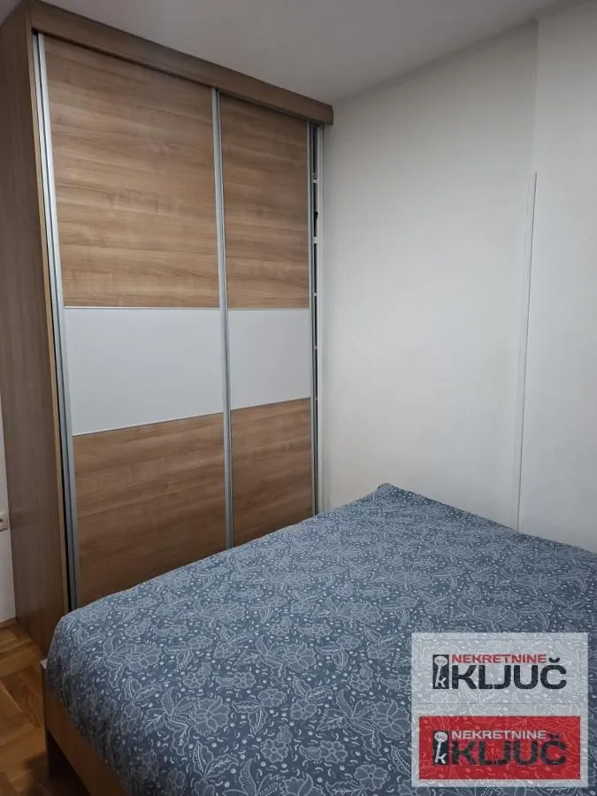 Prodaja, trosoban stan, 77m², Podbara, Novi Sad Sve Podlokacije