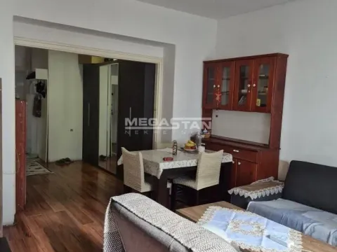 Prodaja, trosoban stan, 62m², Južni Bulevar, Vračar Sve Podlokacije - image 2