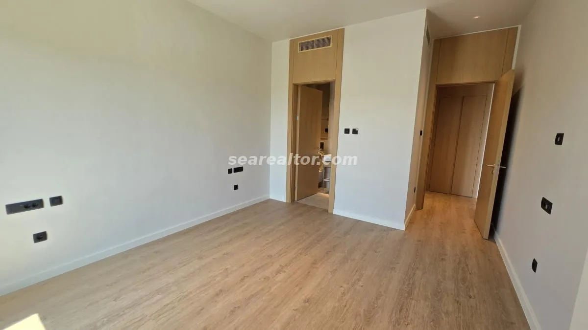 Prodaja, dvosoban stan, 90m², Porto Montenegro, Tivat