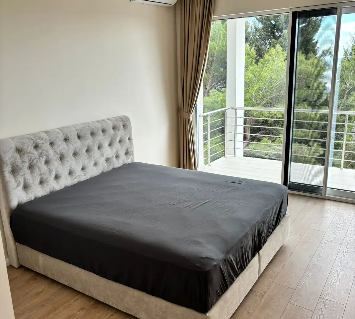 Prodaja, kuća, 200m², Šušanj, Bar