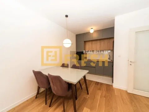 Rent, two bedroom apartment, 70m², City Kvart, Podgorica - image 3