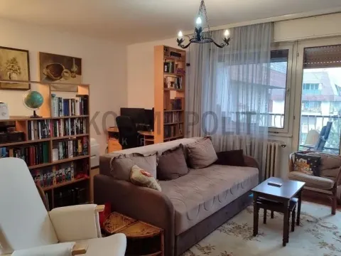 Prodaja, trosoban stan, 103m², Stari Grad, Beograd - image 2