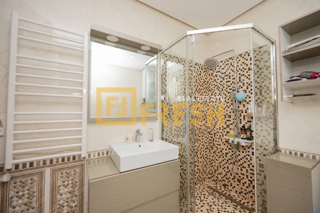 Prodaja, trosoban stan, 127m², Preko Morače, Podgorica
