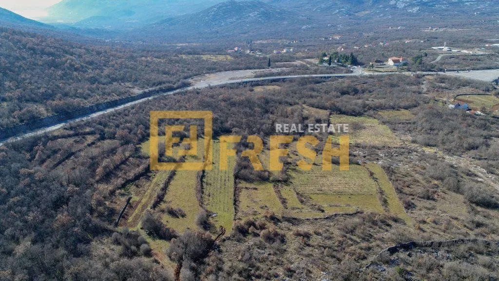 Sale, land lot, 10200m², Farmaci, Podgorica