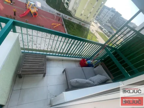 Rent, one bedroom apartment, 45m², Novo naselje, Novi Sad - image 17