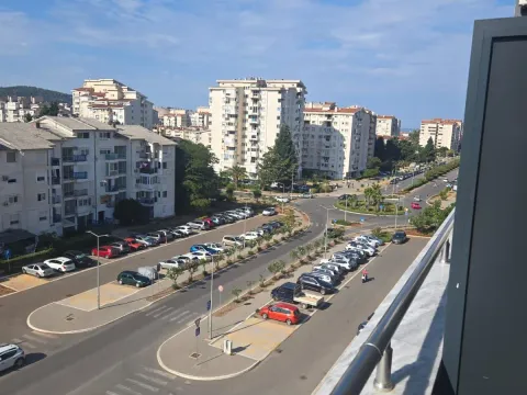 Prodaja, jednosoban stan, 48m², Centar, Bar - image 7