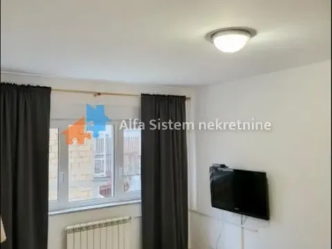 Izdavanje, trosoban stan, 75m², Banovo Brdo, Beograd - image 12