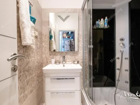 Prodaja, kuća, 428m², Orahovac, Kotor - image 42