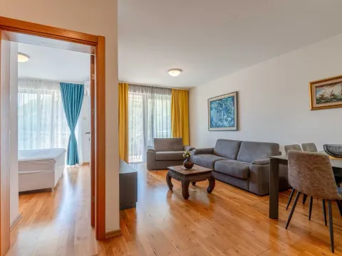 Sale, one bedroom apartment, 47m², Pržno, Budva - image 9