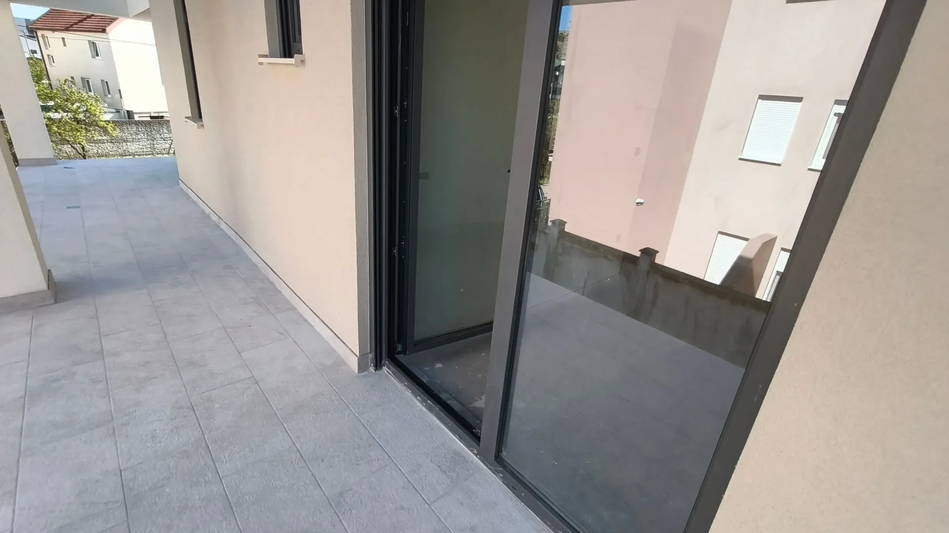 Sale, one bedroom apartment, 64m², Blok 9, Podgorica