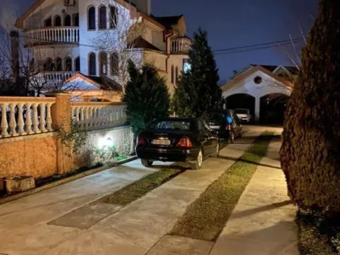 Rent, apartment, 76m², Zagorič, Podgorica - image 2