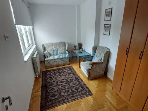Rent, three bedroom apartment, 60m², Vračar Sve Podlokacije, Beograd - image 6