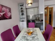 Izdavanje, dvosoban stan, 70m², Centar, Tivat - image 3