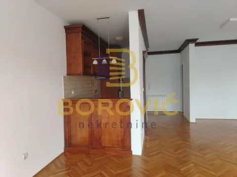 Sale, four bedroom apartment, 117m², Savski Venac, Beograd - image 3