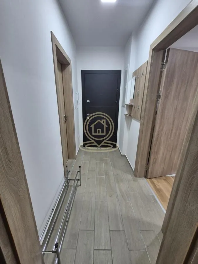Izdavanje, dvosoban stan, 49m², Pantelej, Niš
