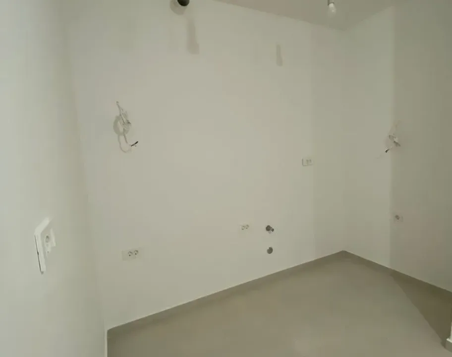 Izdavanje, jednosoban stan, 45m², City Kvart, Podgorica