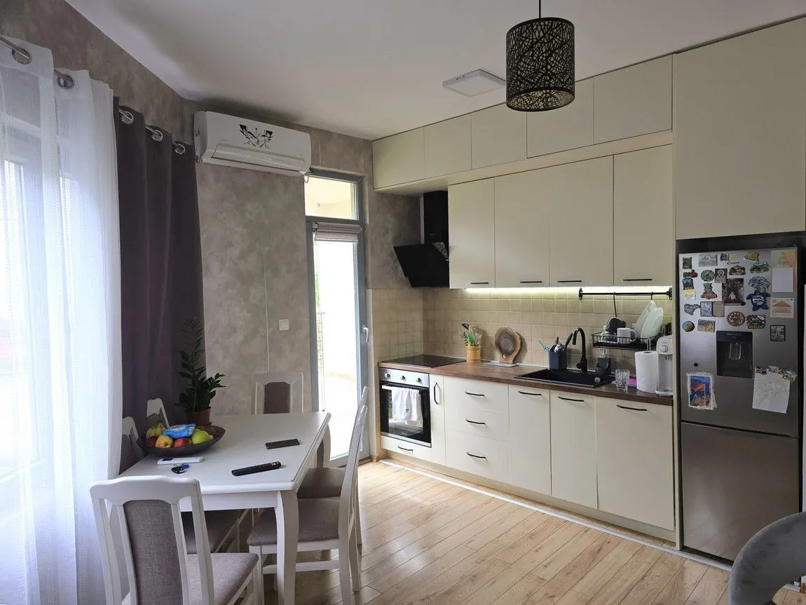 Sale, two bedroom apartment, 58m², Bečići, Budva