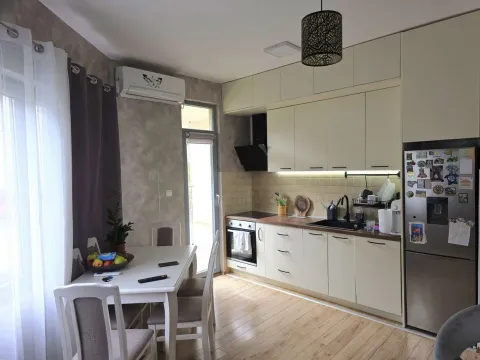 Sale, two bedroom apartment, 58m², Bečići, Budva - image 4