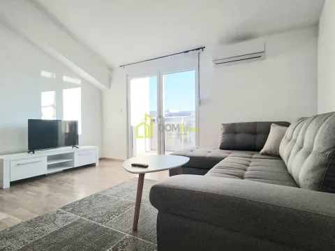 Prodaja, jednosoban stan, 45m², Blok 9, Podgorica - image 11