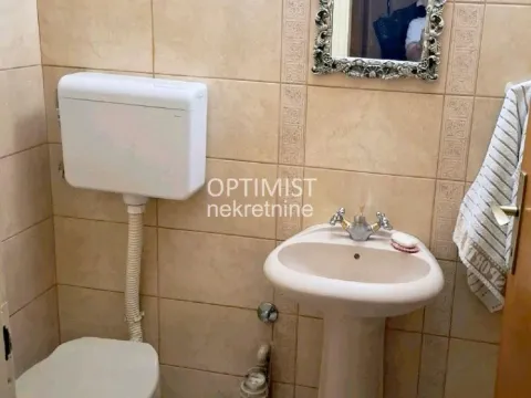 Prodaja, četvorosoban stan, 73m², Vračar Sve Podlokacije, Beograd - image 13