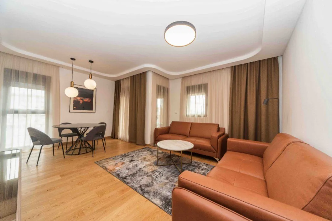 Izdavanje, dvosoban stan, 74m², City Kvart, Podgorica