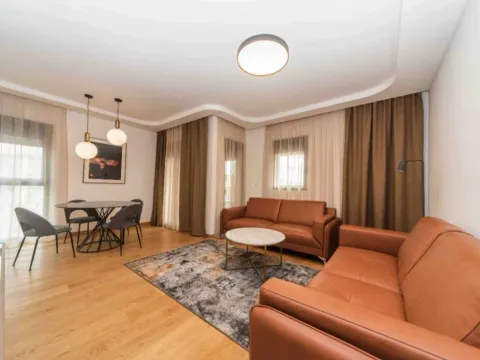 Izdavanje, dvosoban stan, 74m², City Kvart, Podgorica - image 1