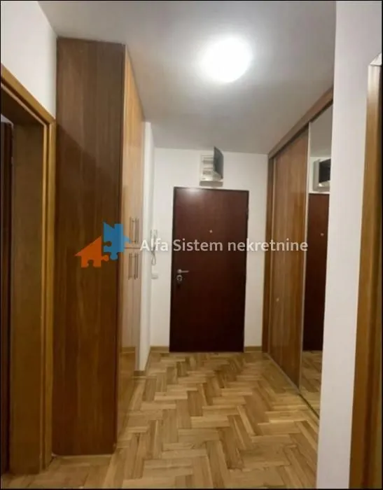 Rent, apartment, 36m², Kalenić Pijaca, Vračar Sve Podlokacije
