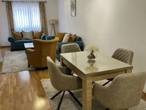 Rent, two bedroom apartment, 70m², Tuški Put, Podgorica - image 4
