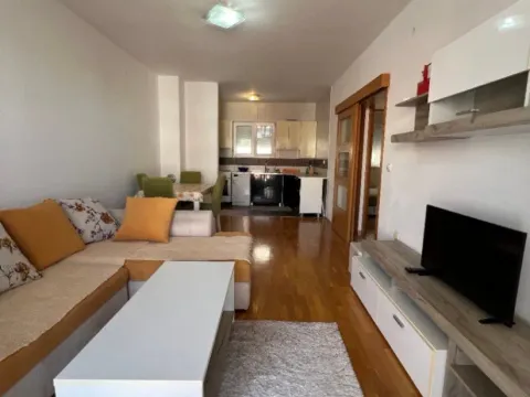 Rent, one bedroom apartment, 50m², Centar, Bar - image 5