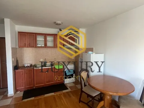 Rent, one bedroom apartment, 36m², 1 maj, Podgorica - image 6