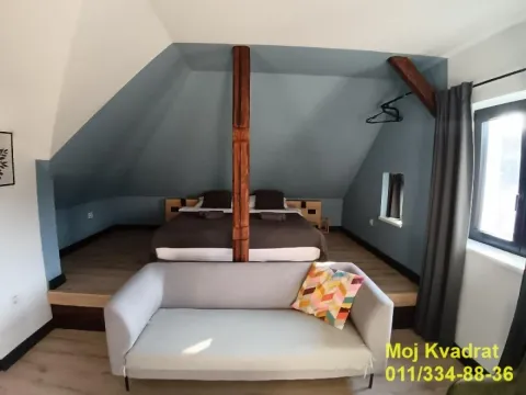 Sale, four bedroom apartment, 109m², Zemun Centar, Zemun Sve Podlokacije - image 2